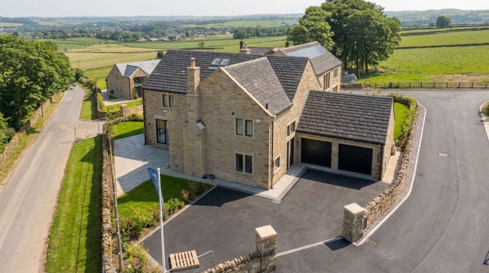 Vales View, Royd Moor Grange, Thurlstone